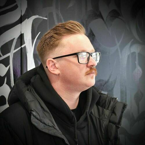 Barber Buxton  quiff fade