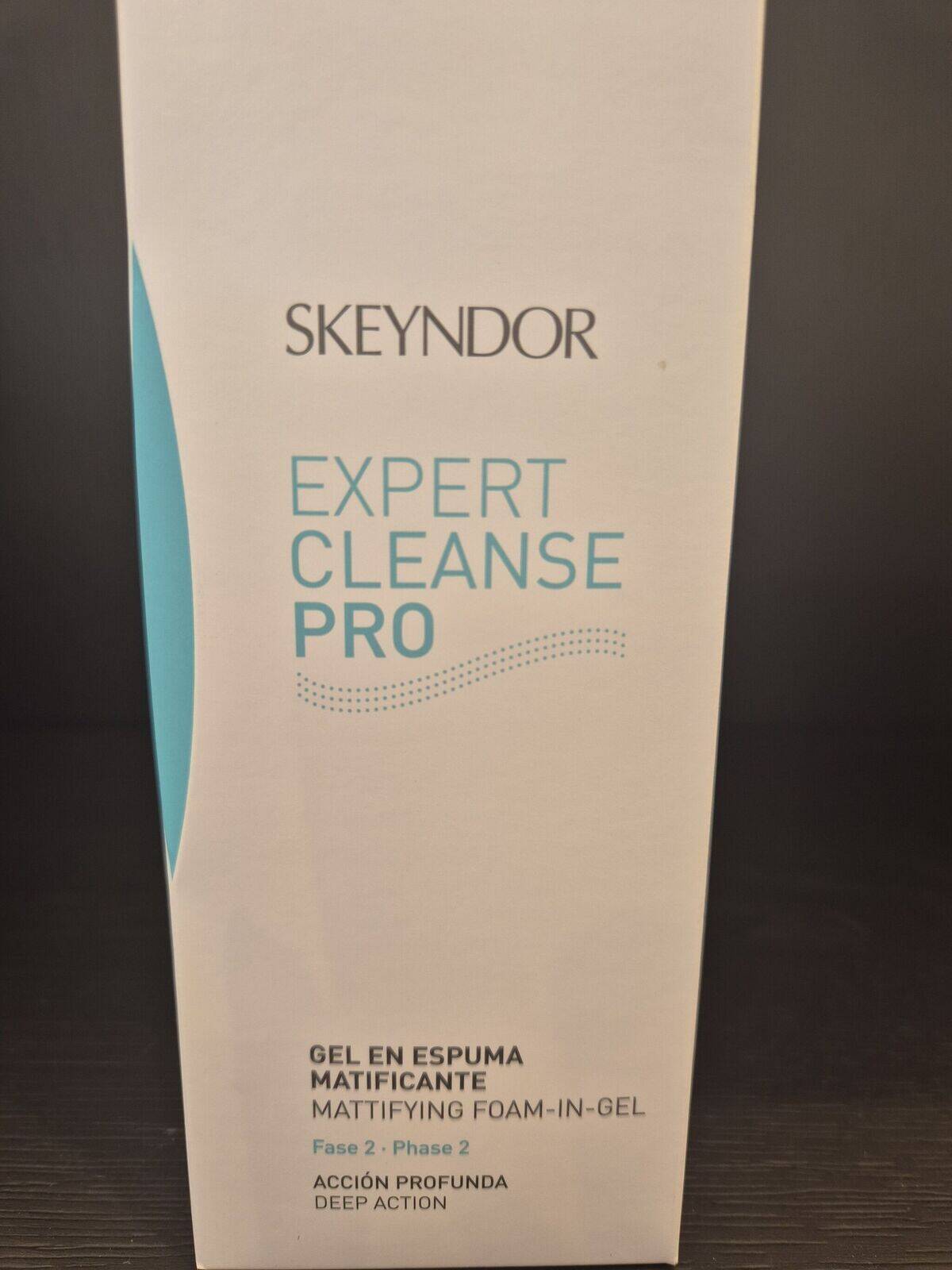 Skeyndor ECP Mattifying Foam in Gel 200ml