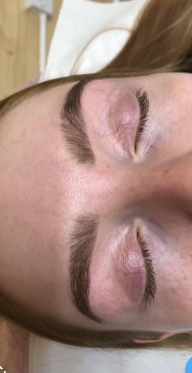 Look at those brows ! Wax & tint 