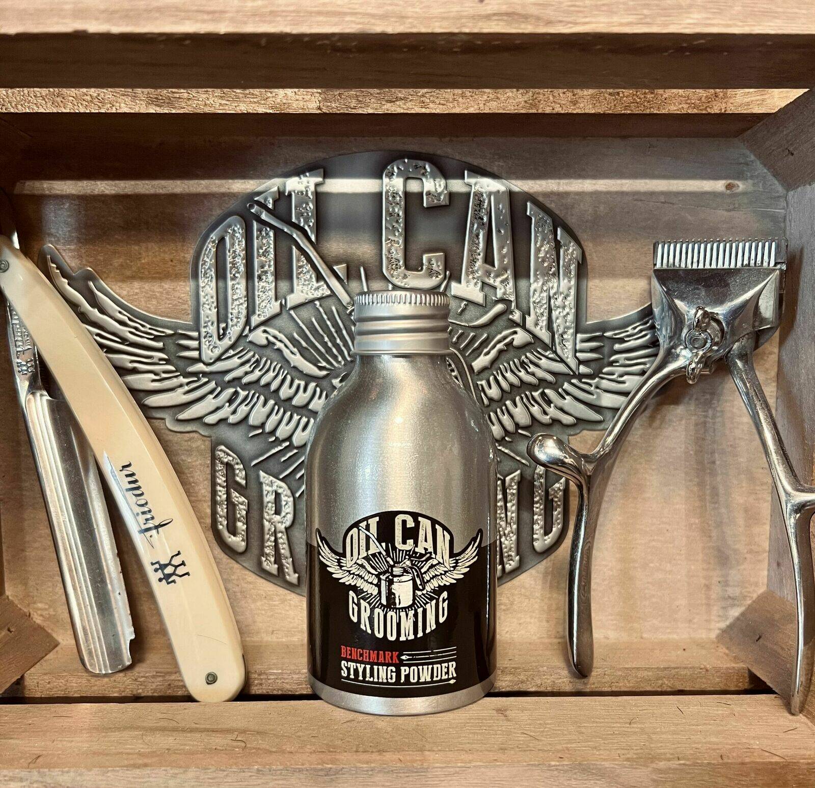 Oil Can Grooming (Styling Powder) 