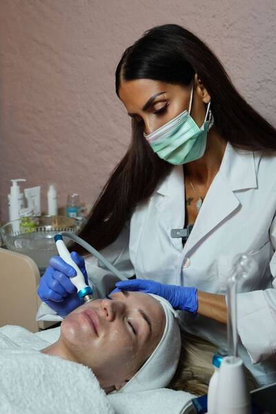 Un pack de 3 séances Hydra-needling »