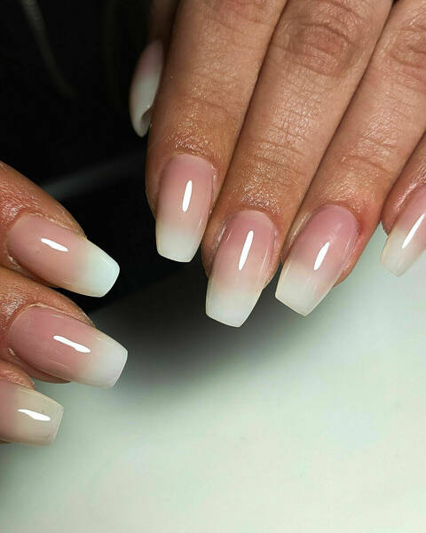 Manucure gel + extension longueur nail art simple