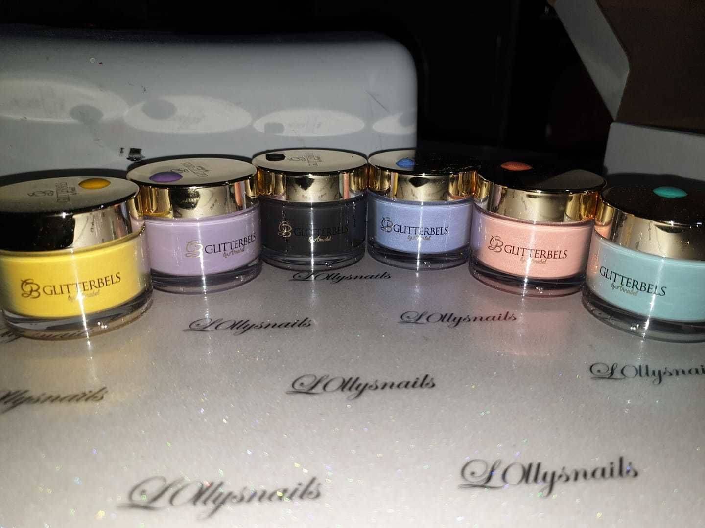 Ekk new colours  cant wait to try them out thank u glitterbels ❤❤