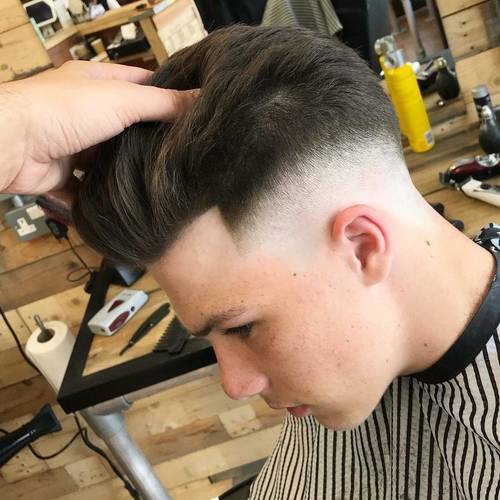 Skinned @lewishatto #barberlife #barbershop #barbering #barbershopconnect #skinfade #skinner #faded #menshair #mensfashion #menshealth