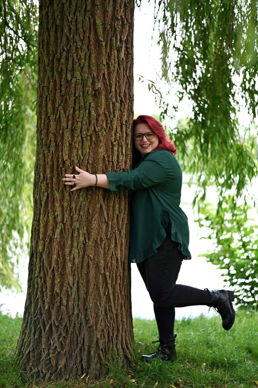 Nina –  unere Fee Für Entspannung &amp; Ausstrahlung 