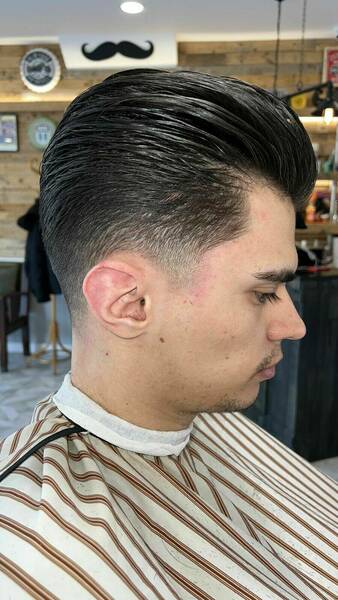 Number 1 back and side/ tapered neck 