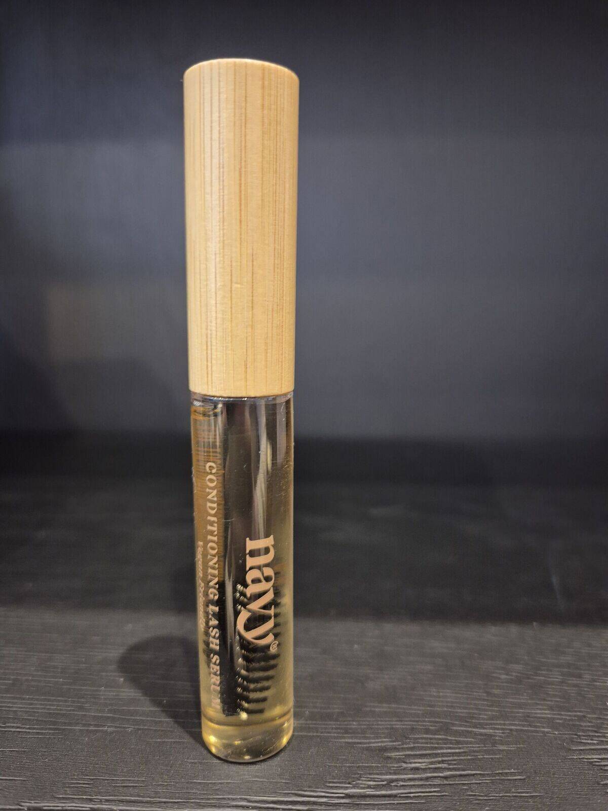 Navy Lash Serum