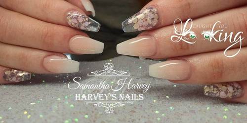 French Ombre with glitter glass accent fingers
