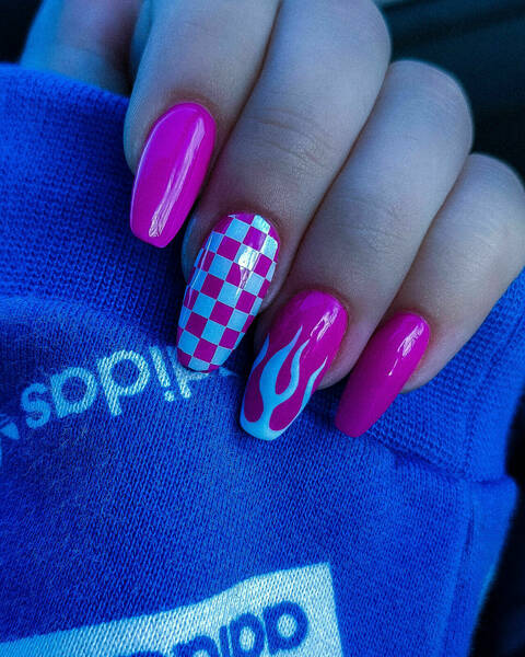 Remplissage gel longeur nail art simple