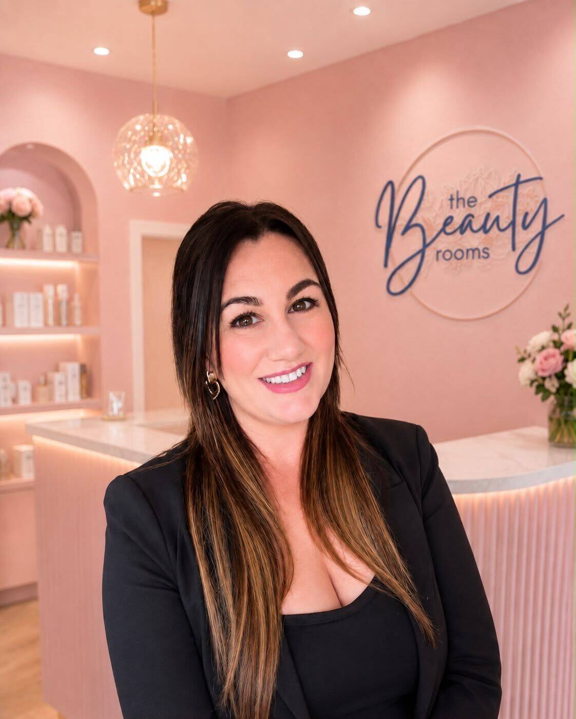 Linzi | Beauty &amp; Holistic Therapist