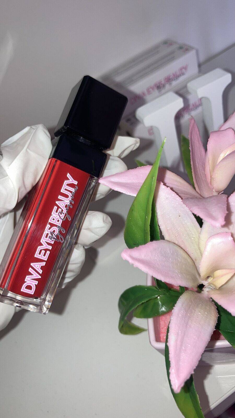 Gloss Matte De Luxe - Teinte Bomb - Diva Eyes Beauty By Sassouw