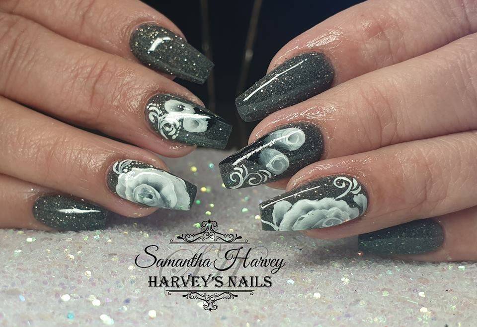 Acrylic extensions, finished with Gel polish and One Stroke nail art