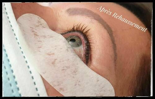 Rehaussement de cils 
