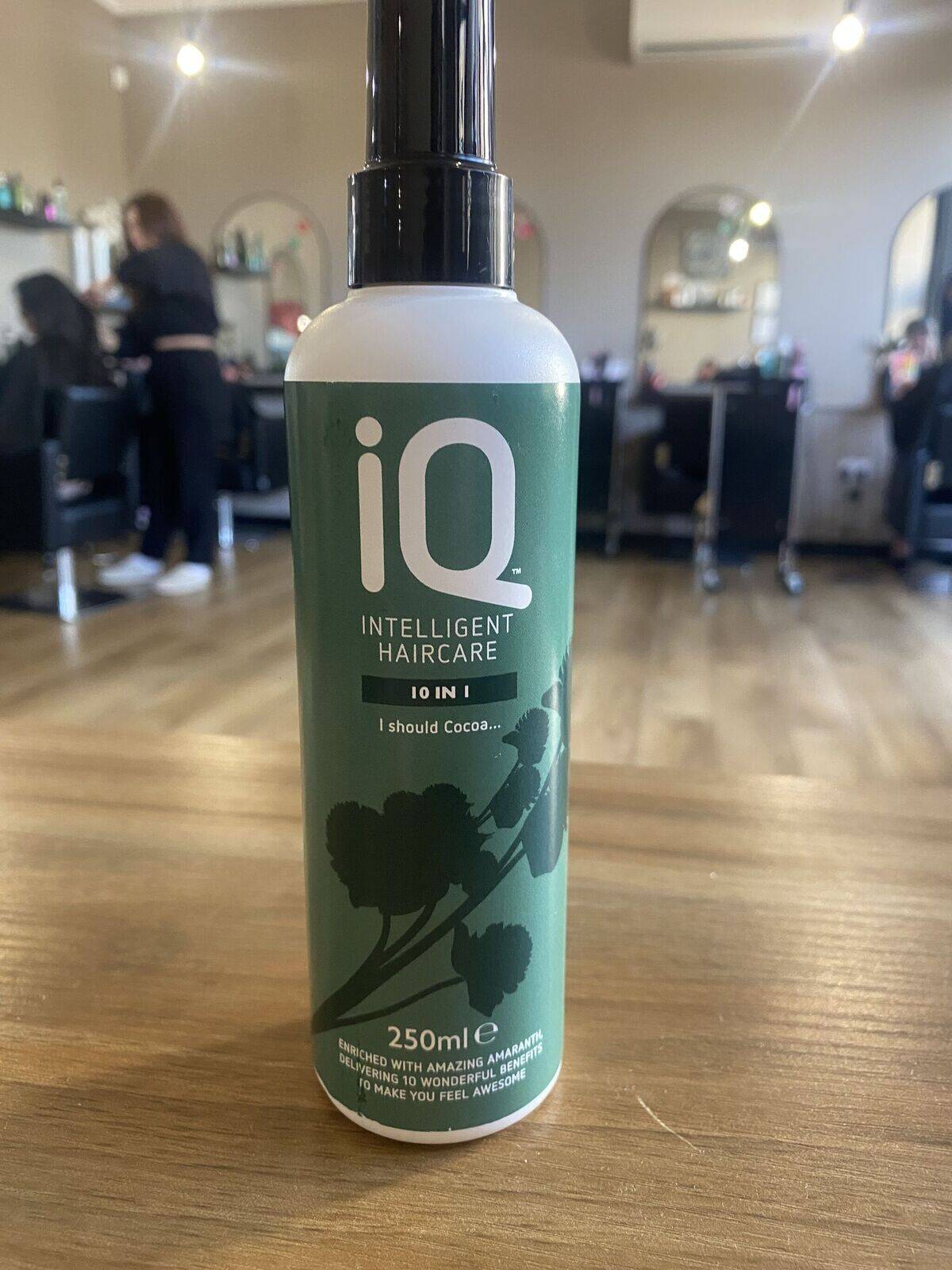 IQ intelligent Haircare 10 in 1 spray