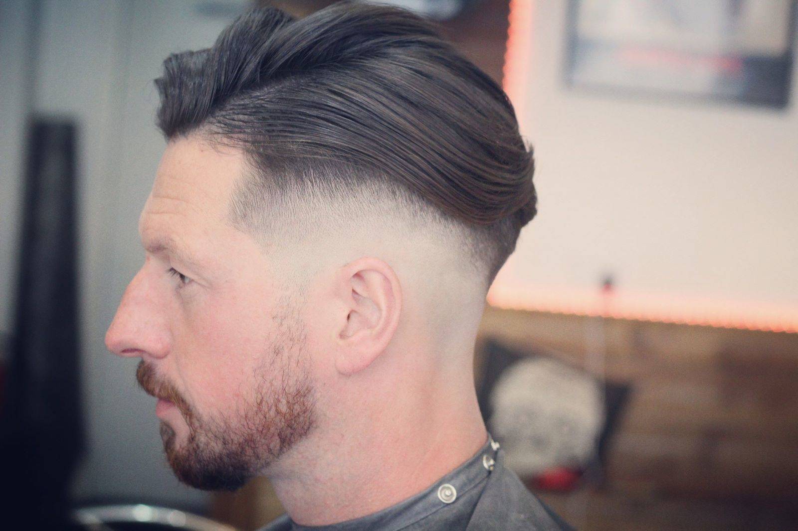 Still plenty spaces left for Sean and Dane this weekend go online to grab what spaces are left 

www.smartguysbarbers.co.uk