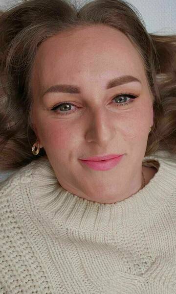 Powderbrows direkt nach der Behandlung 