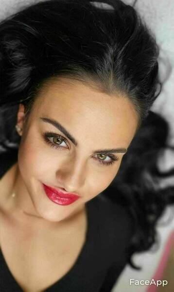 Abgeheilte Augenbrauen + Aquarelllips gleich nach der Behandlung 