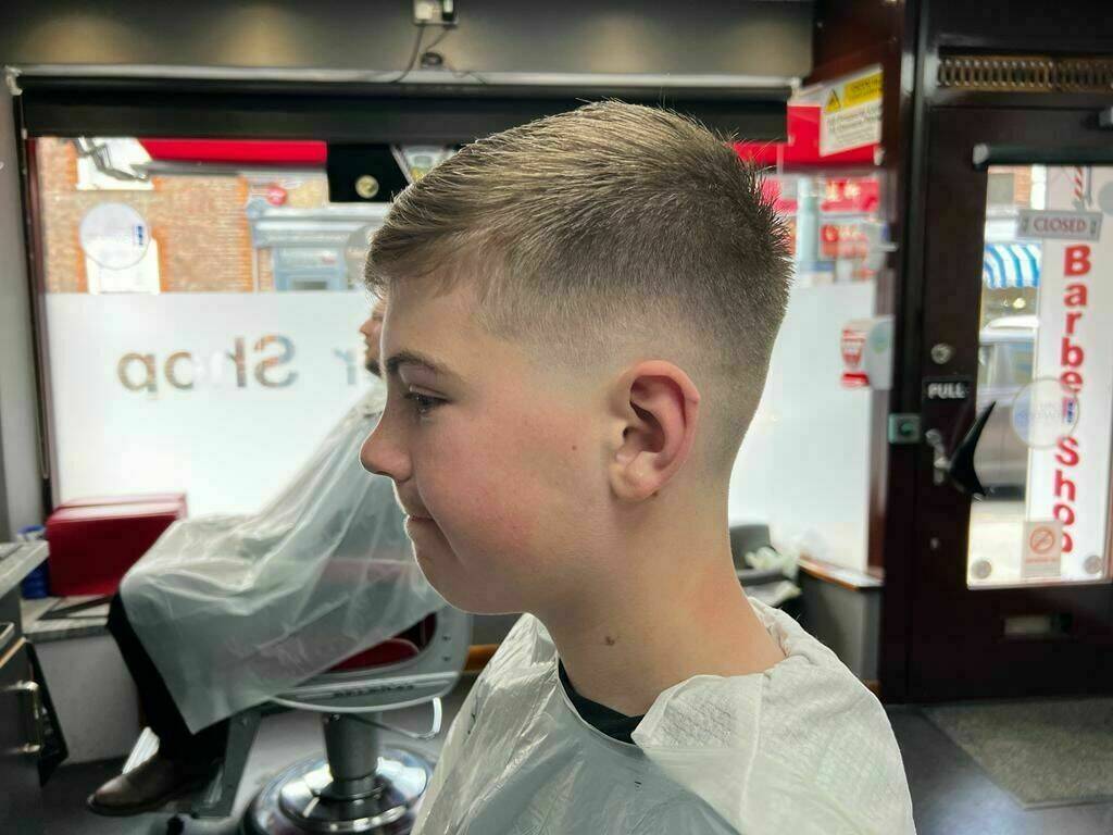 Crystal Cut 💈✂️