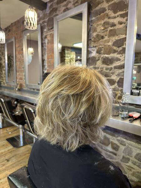 And after a complete restyle. Full head foils with toner to bring it all back together. 