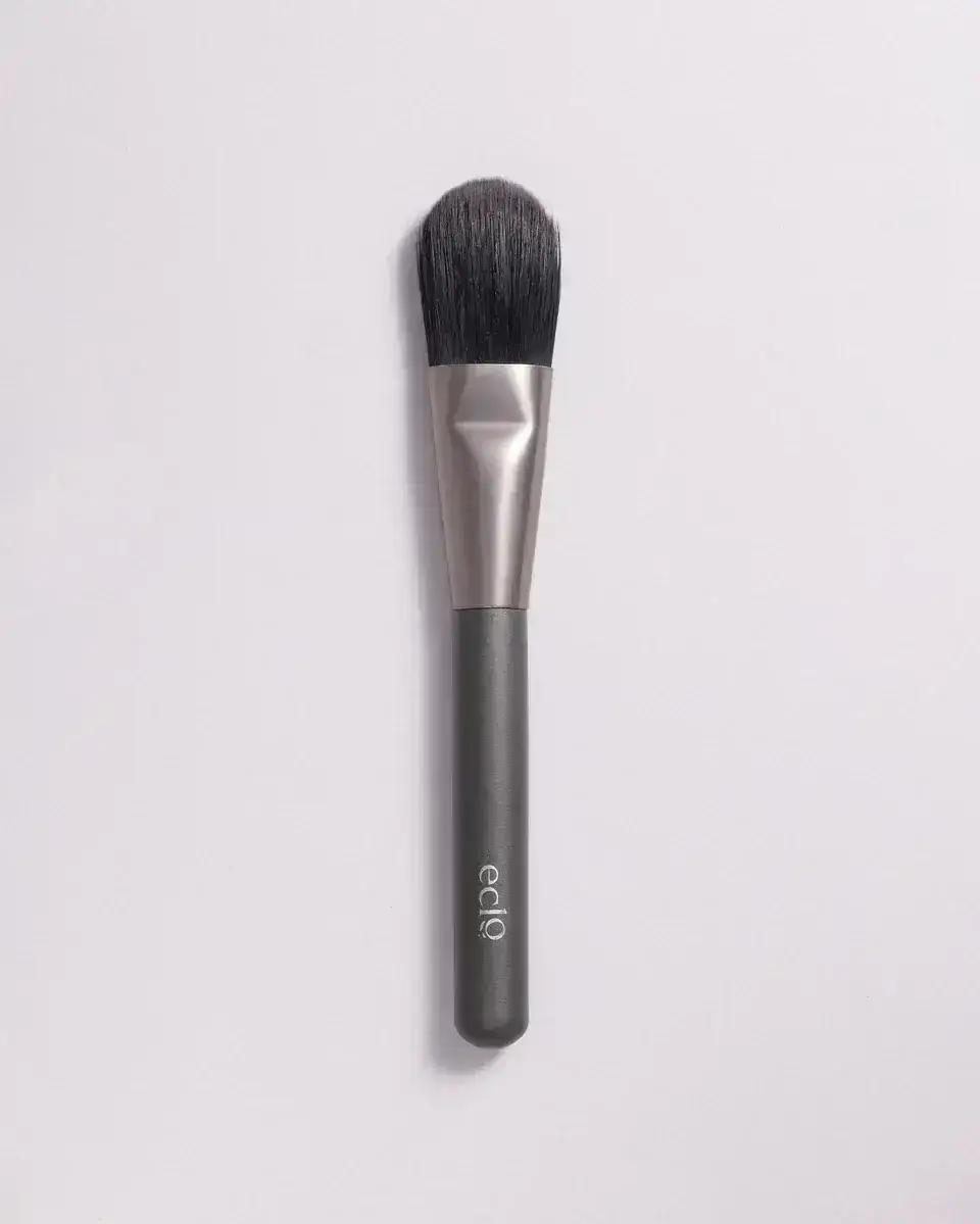 Pinceau plat font de teint 