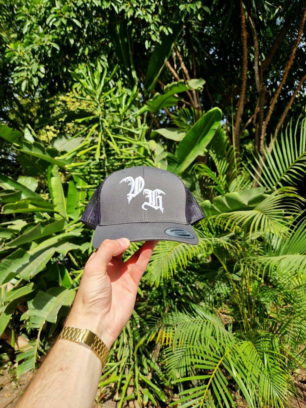 VB Snapback Trucker Grey 