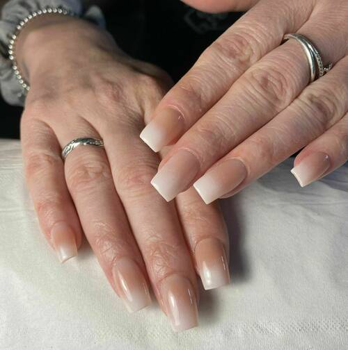 Poly gel enhancements 