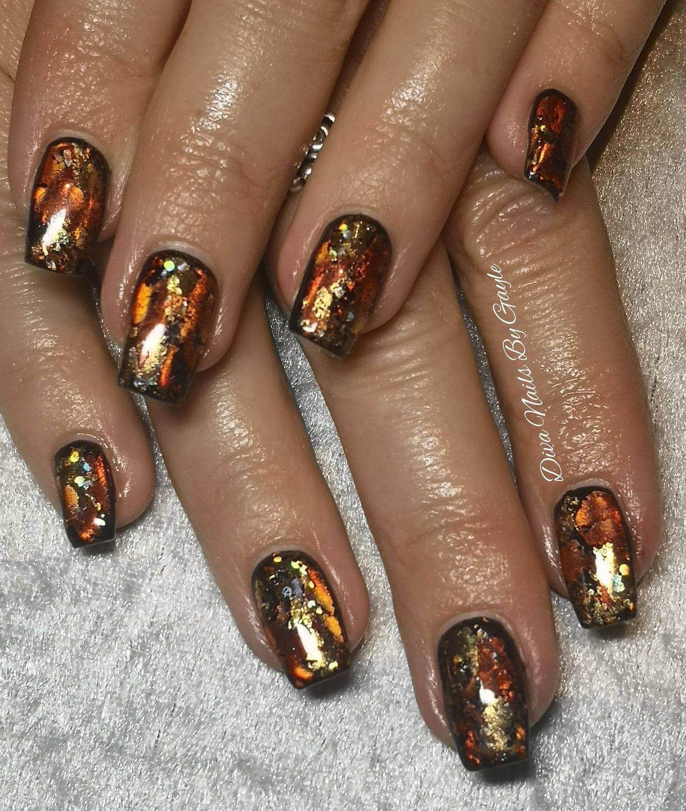 Black gel with layers of gold and copper foi