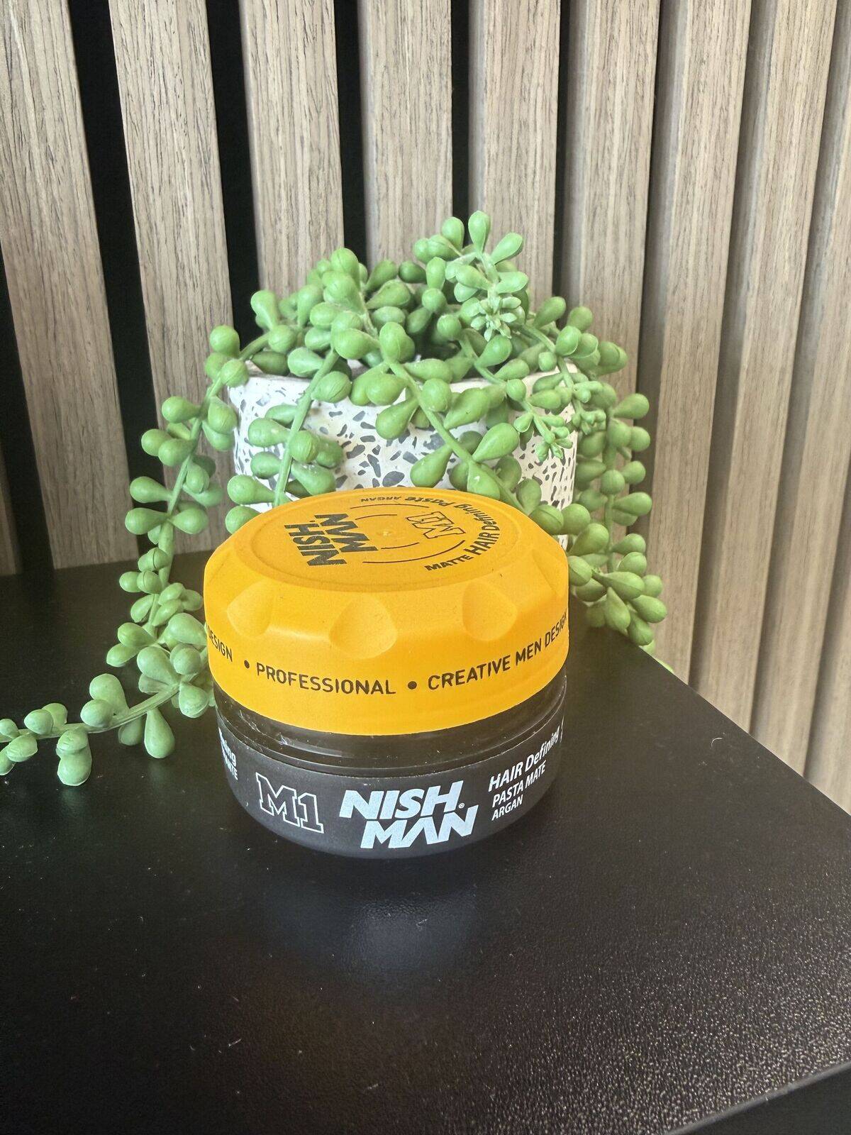 Nish man strong hold paste