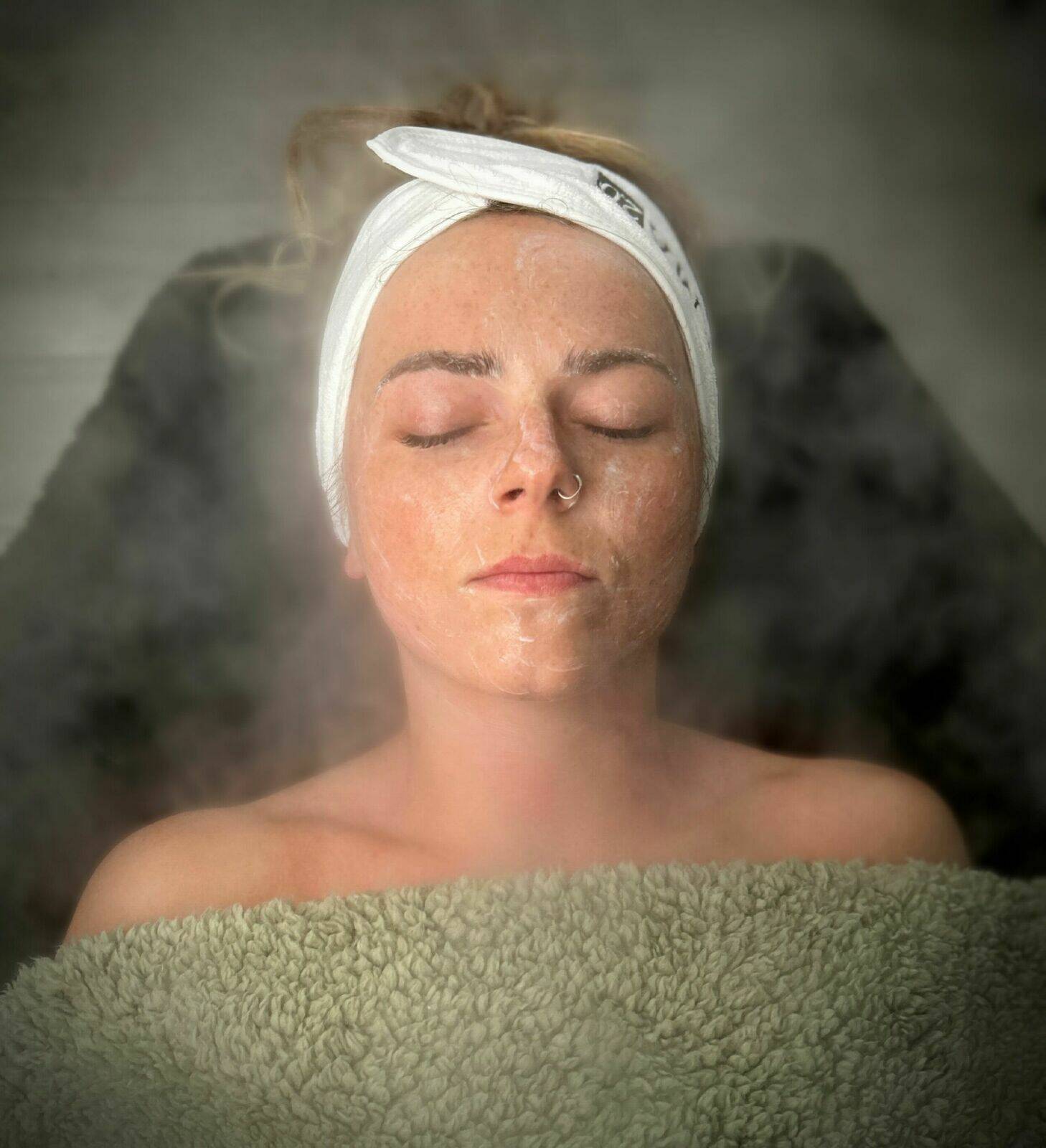 Luxury Dermaplane Facial 