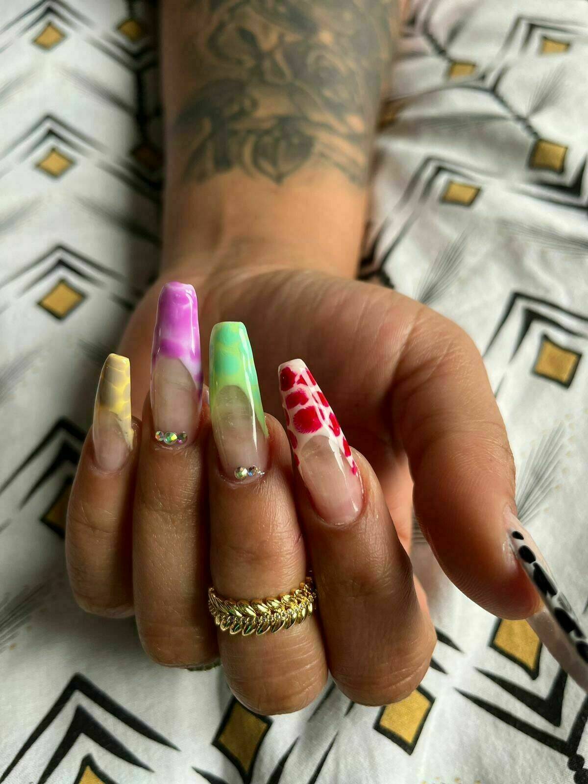 Pose capsules | Taille XL | Nail art niv. 2 - Effet croco