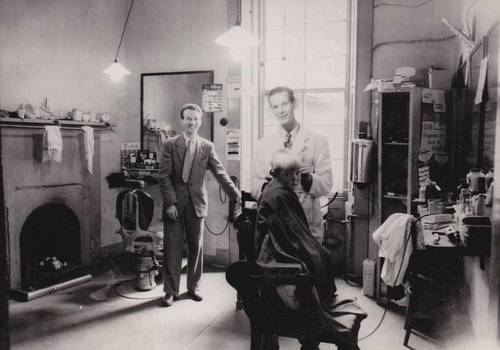 Campbell's Barbers 1947