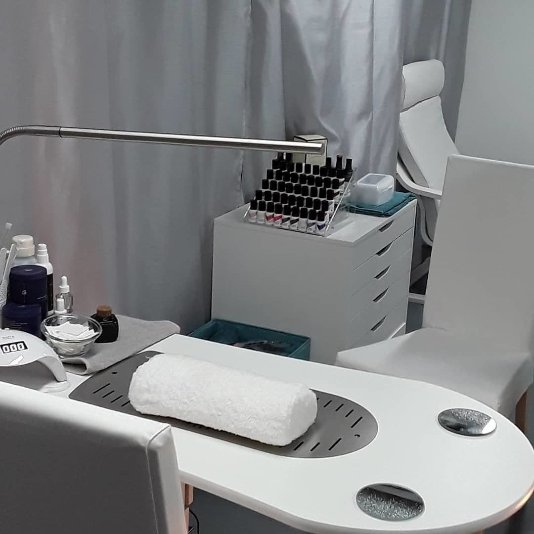 It's official....#thecuteicklenailroom is open for business... Bring it on! 
#nervited #youngnailsinc #nails