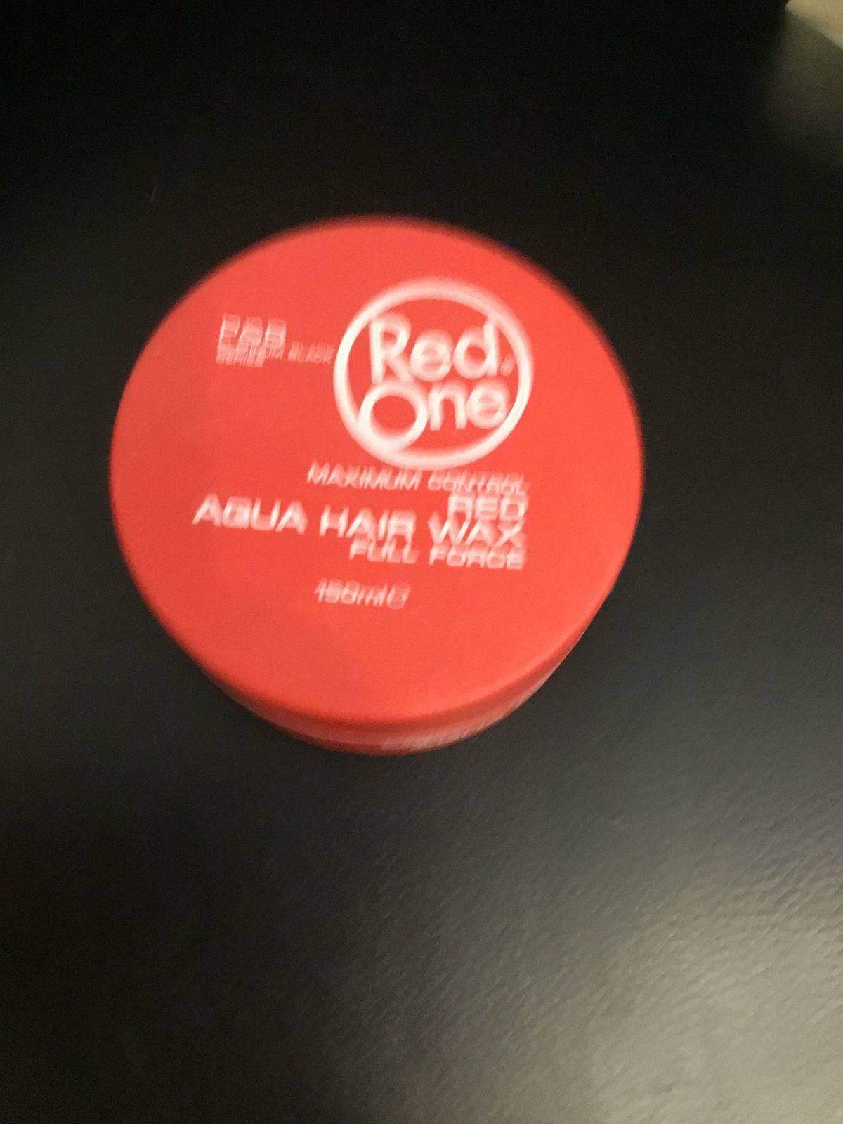 Strawberry smelling gel wax £7.00