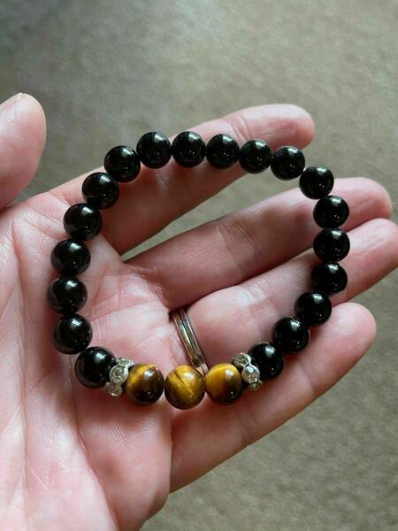 Black agate with tigers eye bracelet