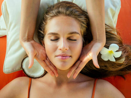 Relax  Gesichtsbehandlung