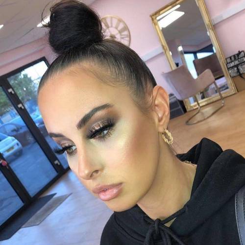 Make up by Ellie from last night .#makeup #makemeup #makeuppics #makeupporn #makeupliverpool #liverpoolmakeup #liverpoolmua #liverpoolsalon #halewood