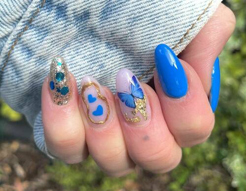 Shade “Blue Raspberry” and Nail Art