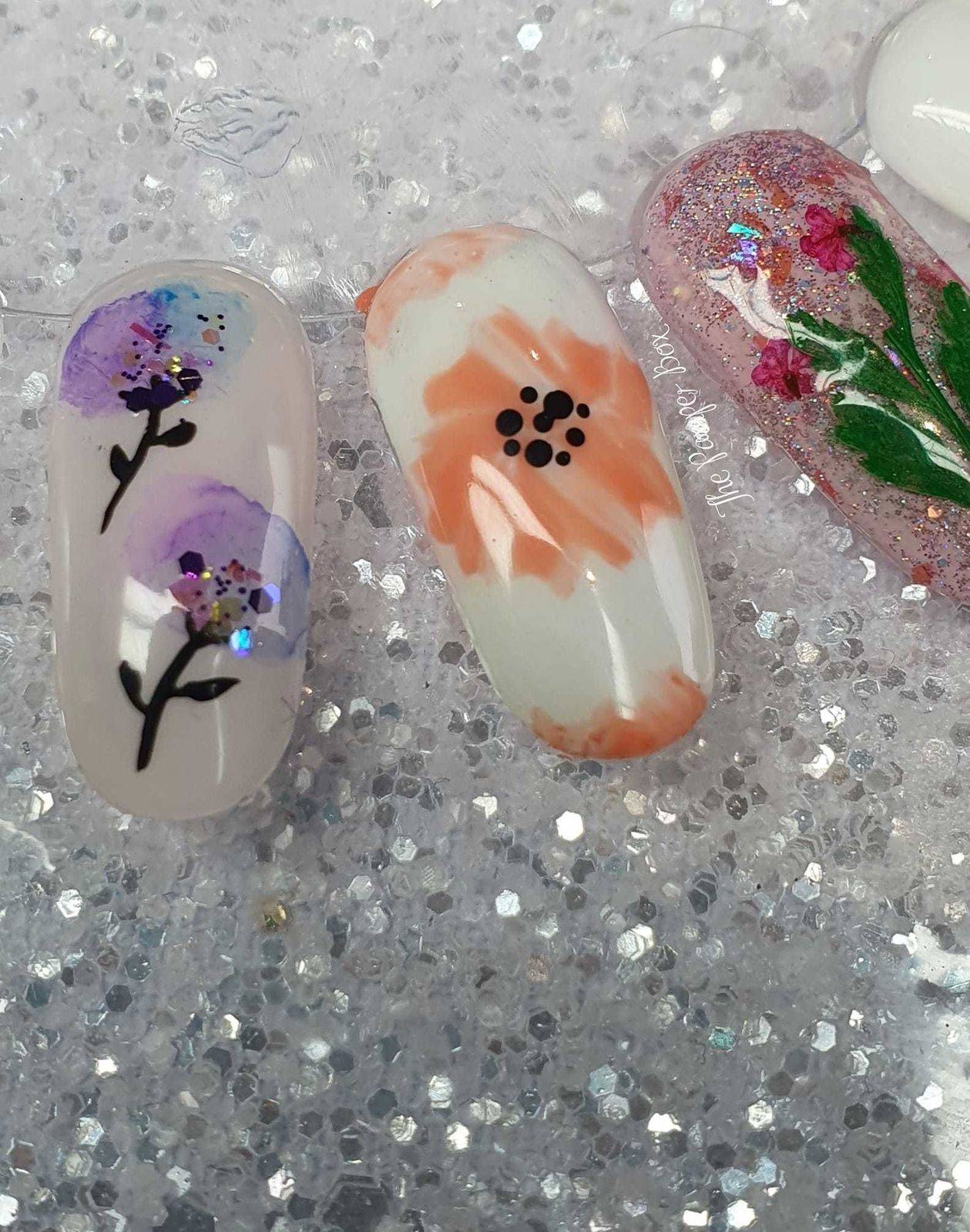 Had a quick play today, these made me feel so summery, even with the wind and rain hitting the door lol xx