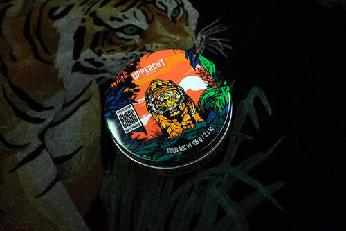 Limited edition Black light Matte Pomade 