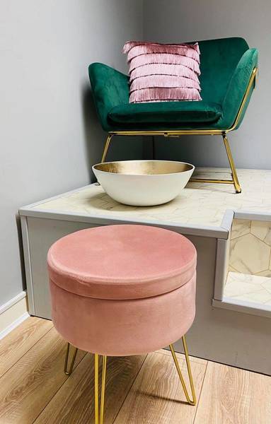 Ready for your summer pedi! ✨