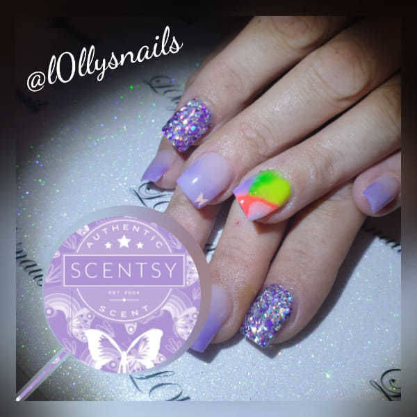 When your client is scentsy life go scentsy nails 🦋