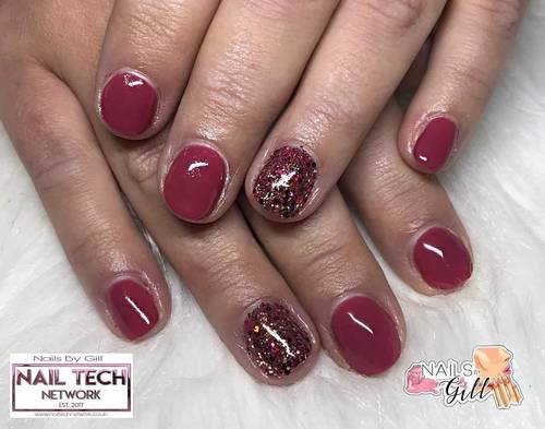 First set using @saintnailsltd I am so in love, and the coverage is amazing  #nailsbygill01 #jfbeautylounge #nailtechnetwork #saintnails #magpieglitter