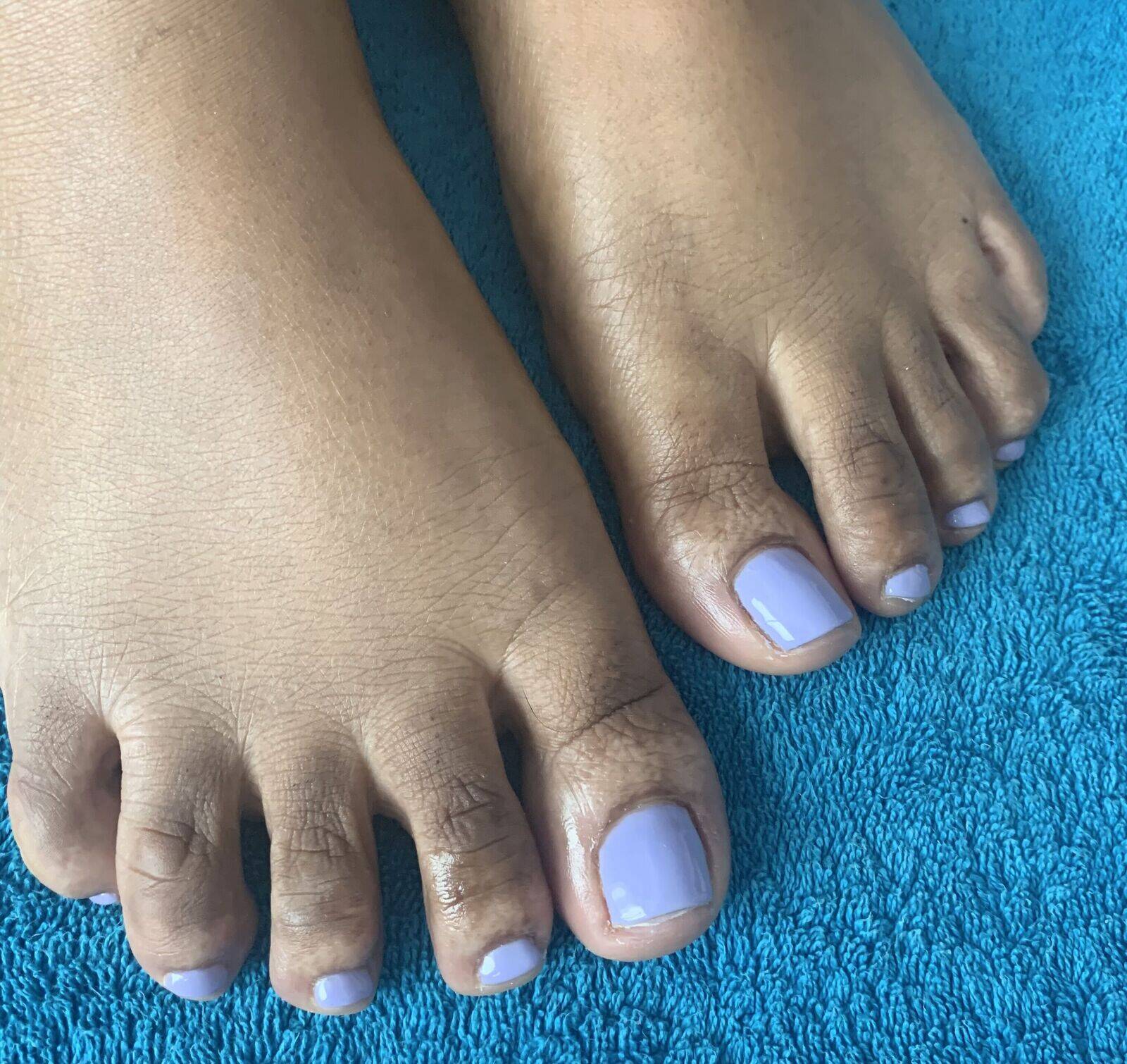 Pose de semi permanent pieds 