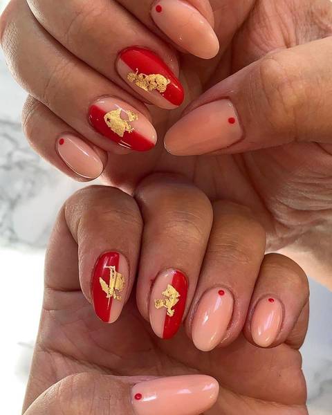 B o l d  |  C o n t r a s t 
•
Loved doing this design on myself today ❤️ inspired by the lovely @oheynicenails 
•
Using @nailsby.gelpolish @nailstampingqueenuk @the_gelbottle_inc 