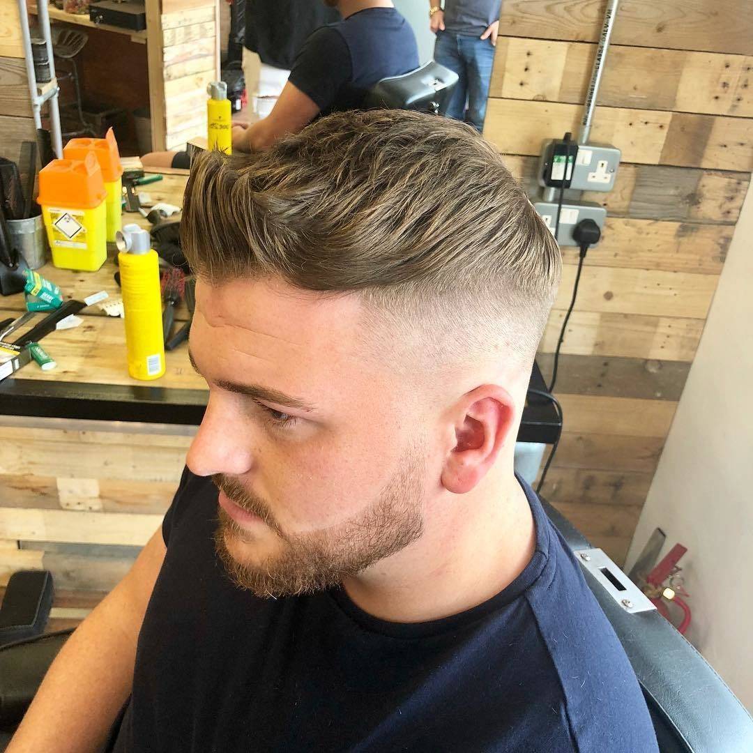 Monday trims #barbershop #skinfade #faded #barberlife #menshair #mensfashion #menshealth #freshtrim #beard #beardgang @lewishatto @dapperdanuk @nearcutuk