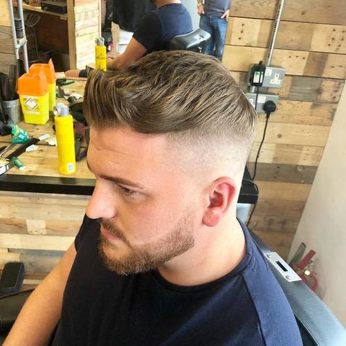 Monday trims #barbershop #skinfade #faded #barberlife #menshair #mensfashion #menshealth #freshtrim #beard #beardgang @lewishatto @dapperdanuk @nearcutuk