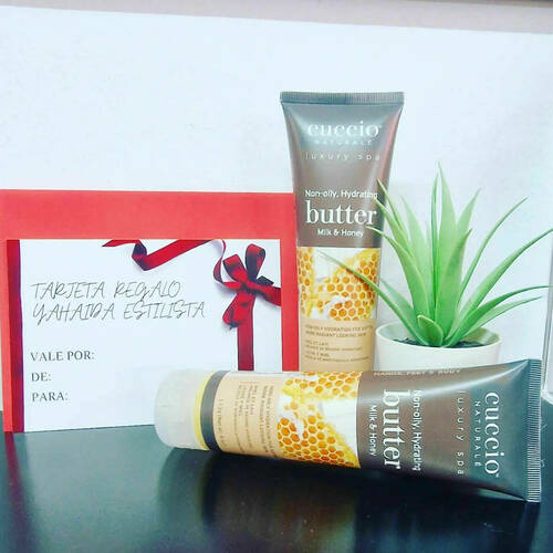 Crema de manos de leche y miel natural. 