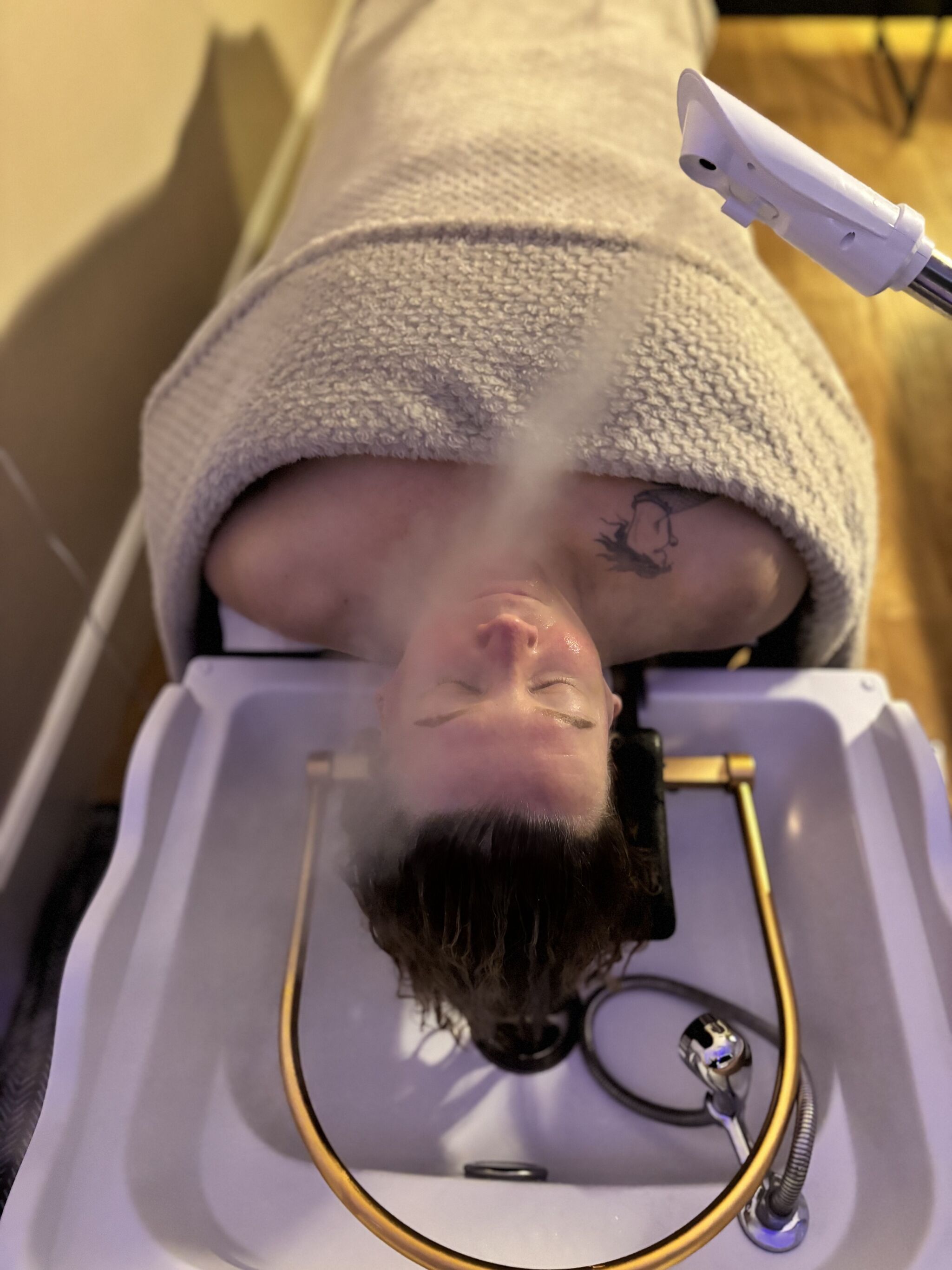 Japanese Head Spa & Mini Facial