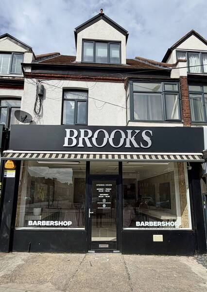 Brooks Barbershop - Leigh-On-Sea