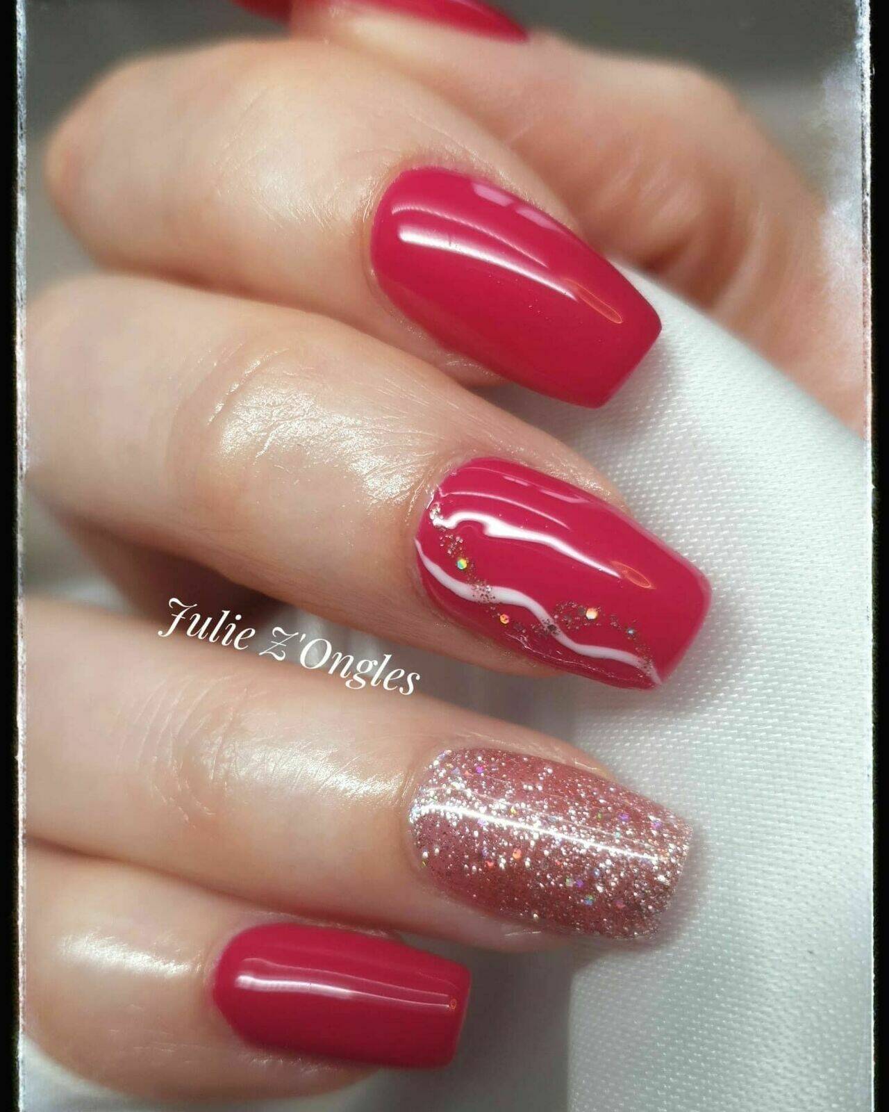 Renfort semi permanent paillettes et nail art 